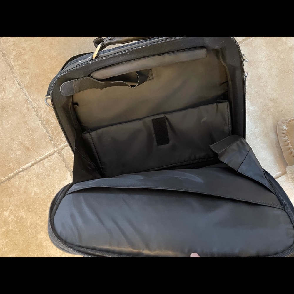Computer briefcase by Dell - Picture 8 of 9